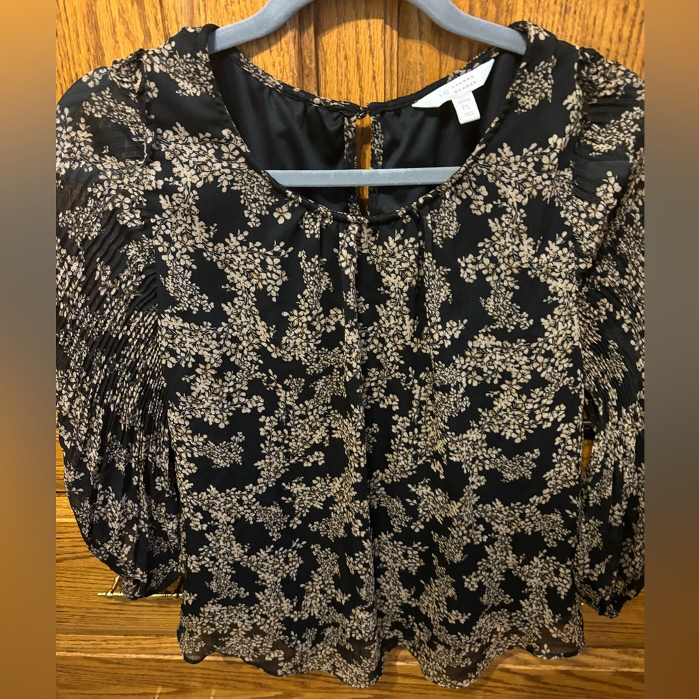 Lauren Conrad Top
